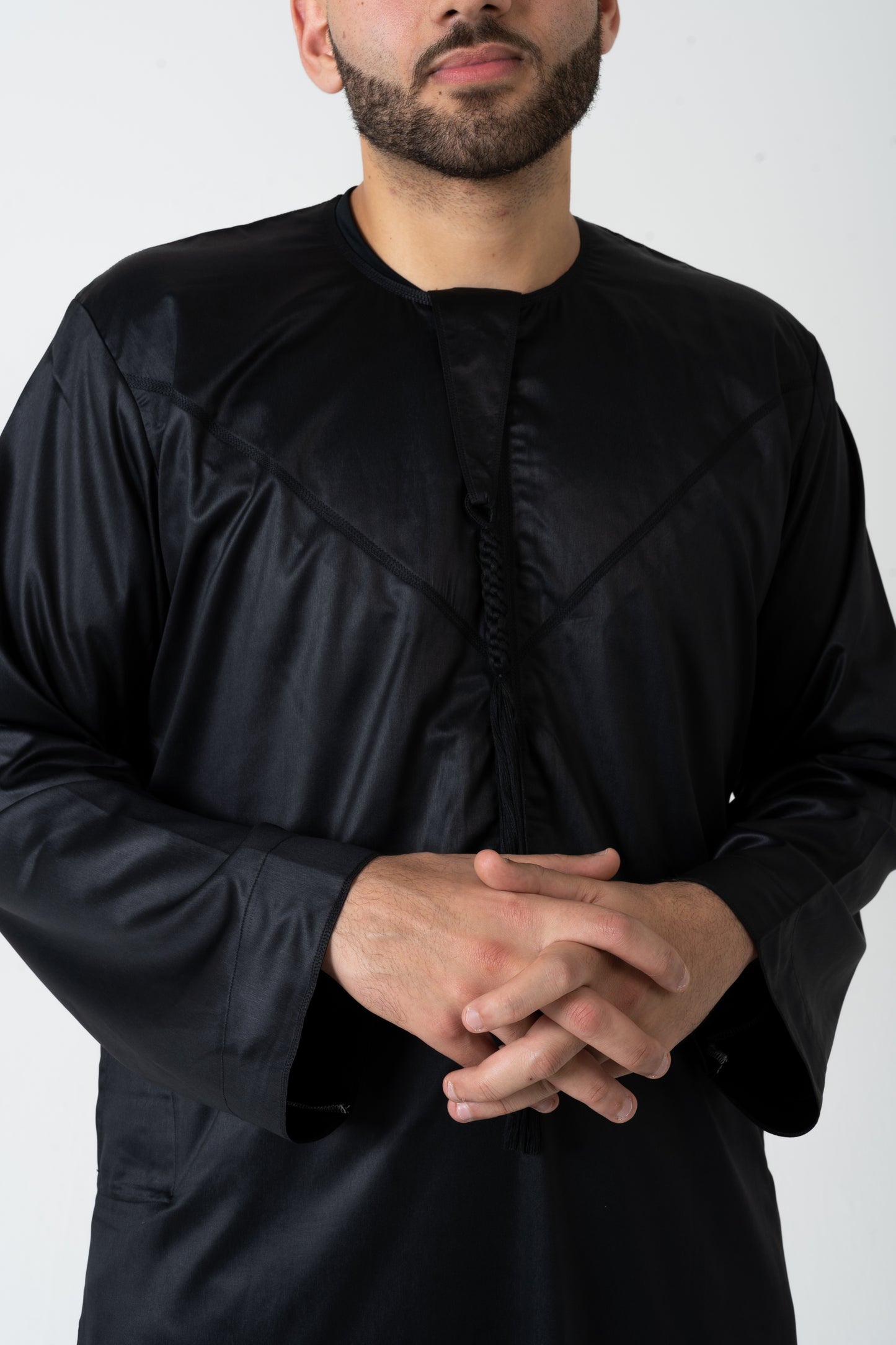 Black Emirati Thobe