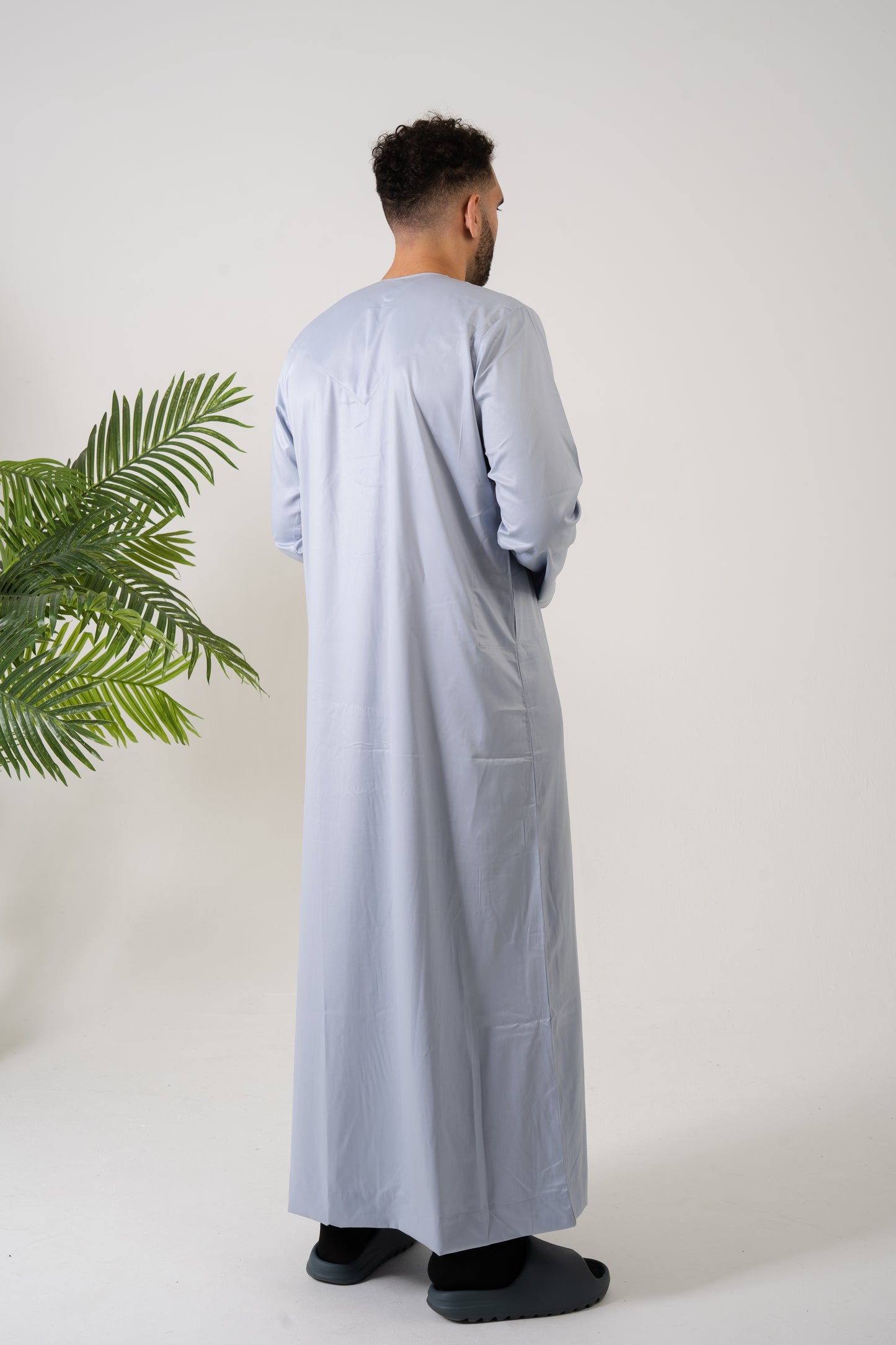 Grey Emirati Thobe